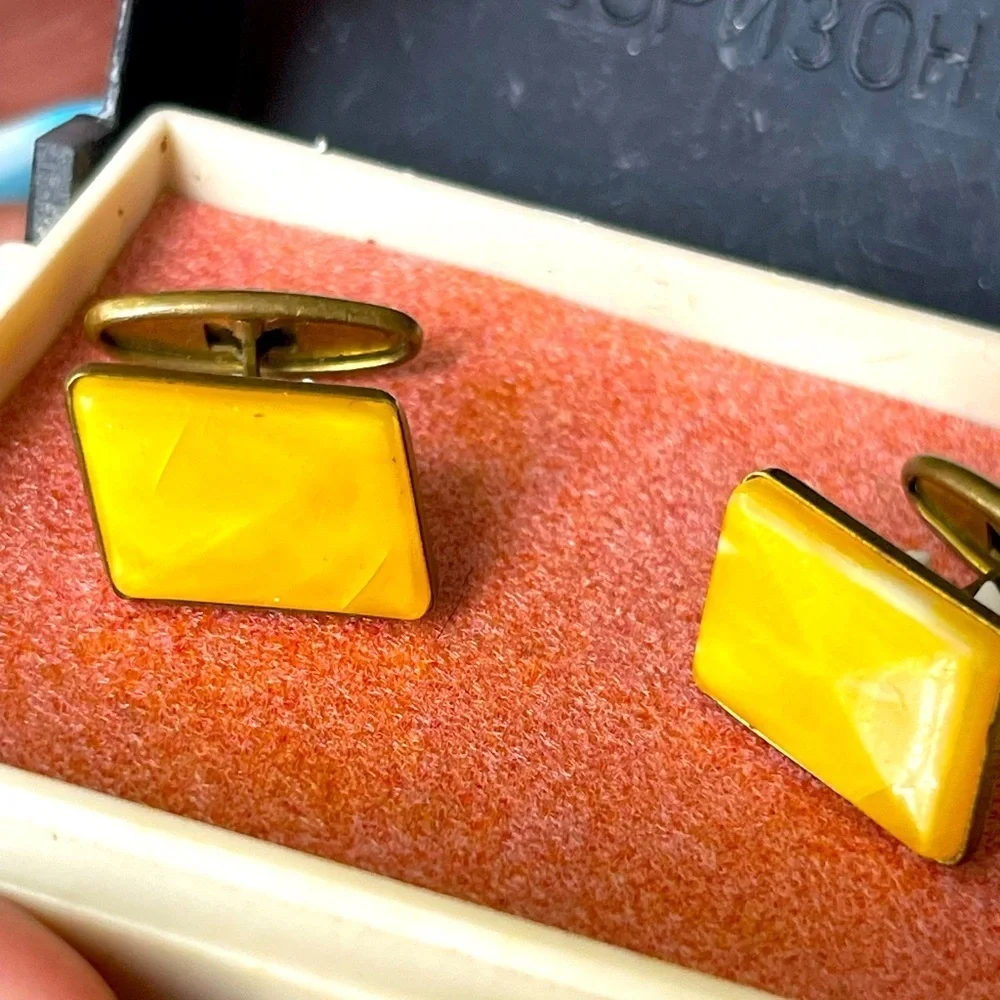 VTG butterscotch Yellow Baltic AMBER cufflinks CUFF LINKS Brass USSR